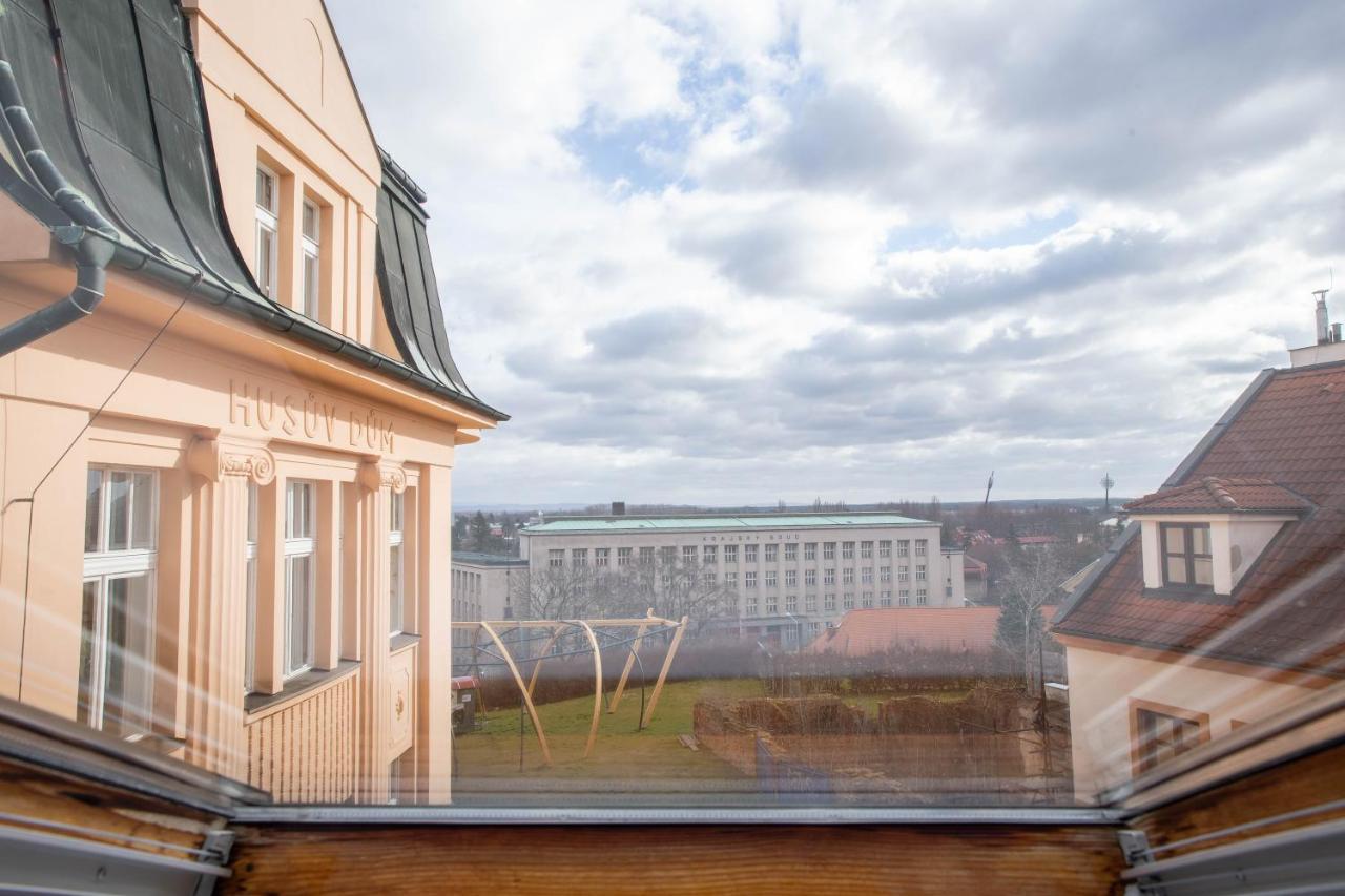 Penzion Amatka Hradec Kralove Exterior photo